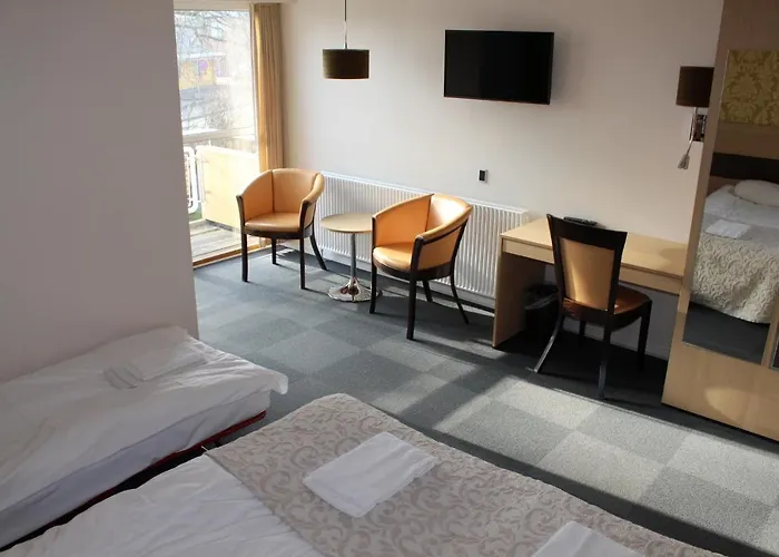 Auning Kro אורחן